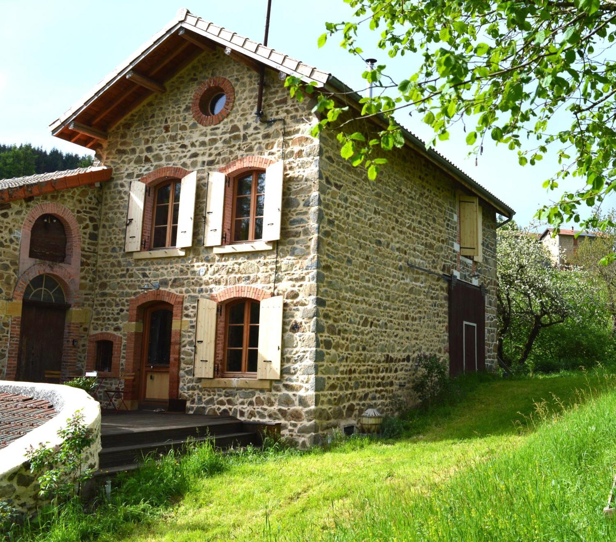La Fabrique Du Roncon Villa Saint-Bonnet-le-Troncy Екстериор снимка